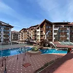 Belvedere Club H70 Apartmán *