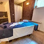 Belvedere Club H70 בנסקו
