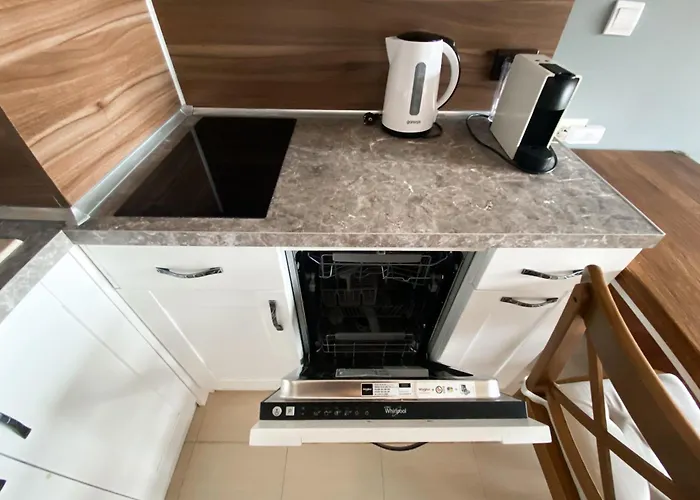 Belvedere Club H70 アパート *